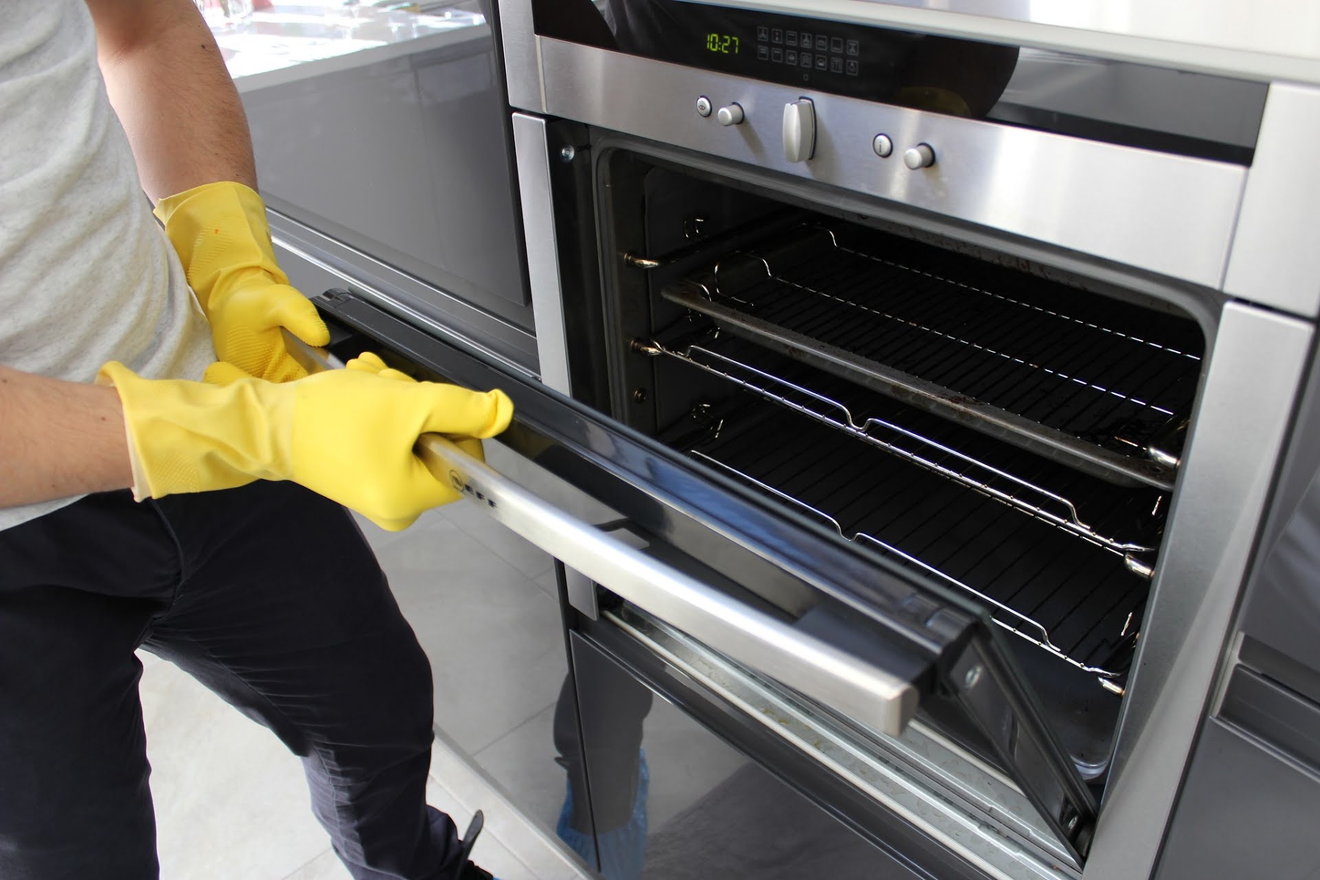 Revitalize Your Oven with Affordable and Expert Oven Cleaning Services in Dublin